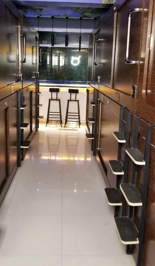 Sleep Cubee Hostel 香港 エクステリア 写真